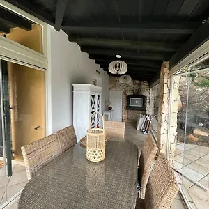 Giglio Villa