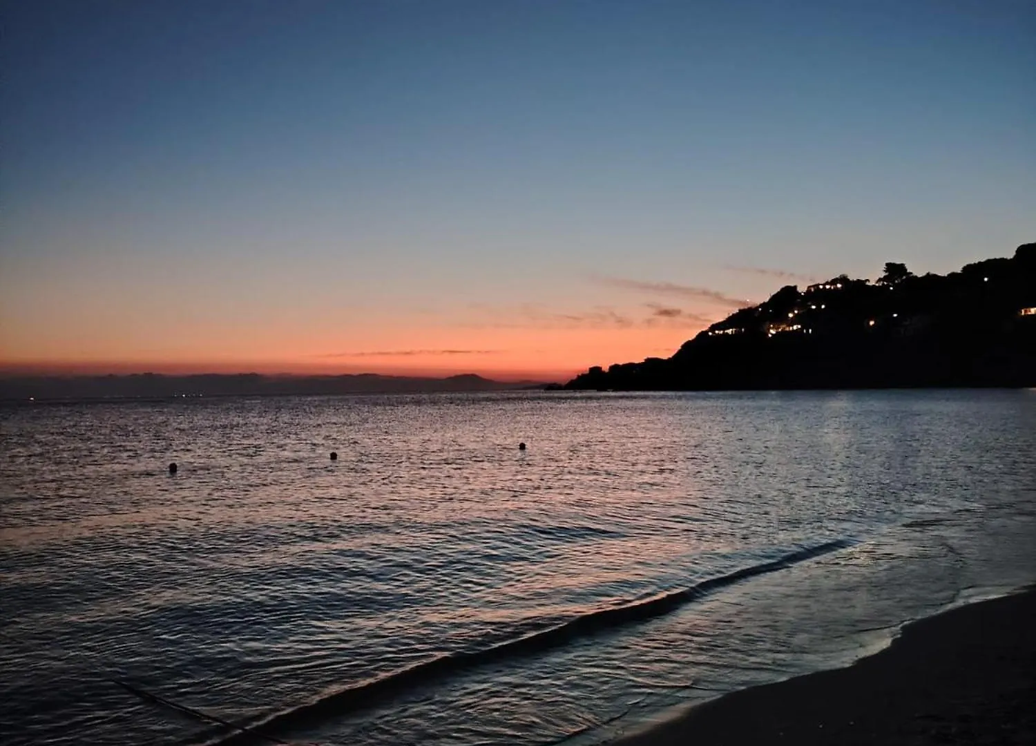 Eli'S Beach House Torre delle Stelle