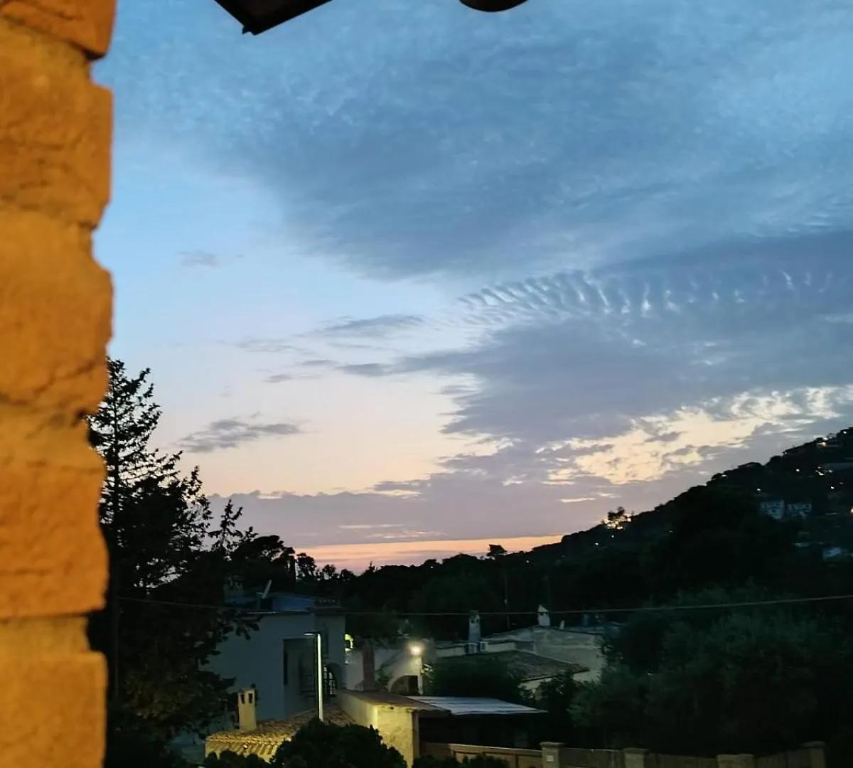 Eli'S Beach House Torre delle Stelle Italy