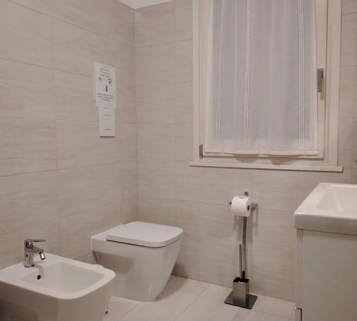 Eli'S Beach House Torre delle Stelle Apartment