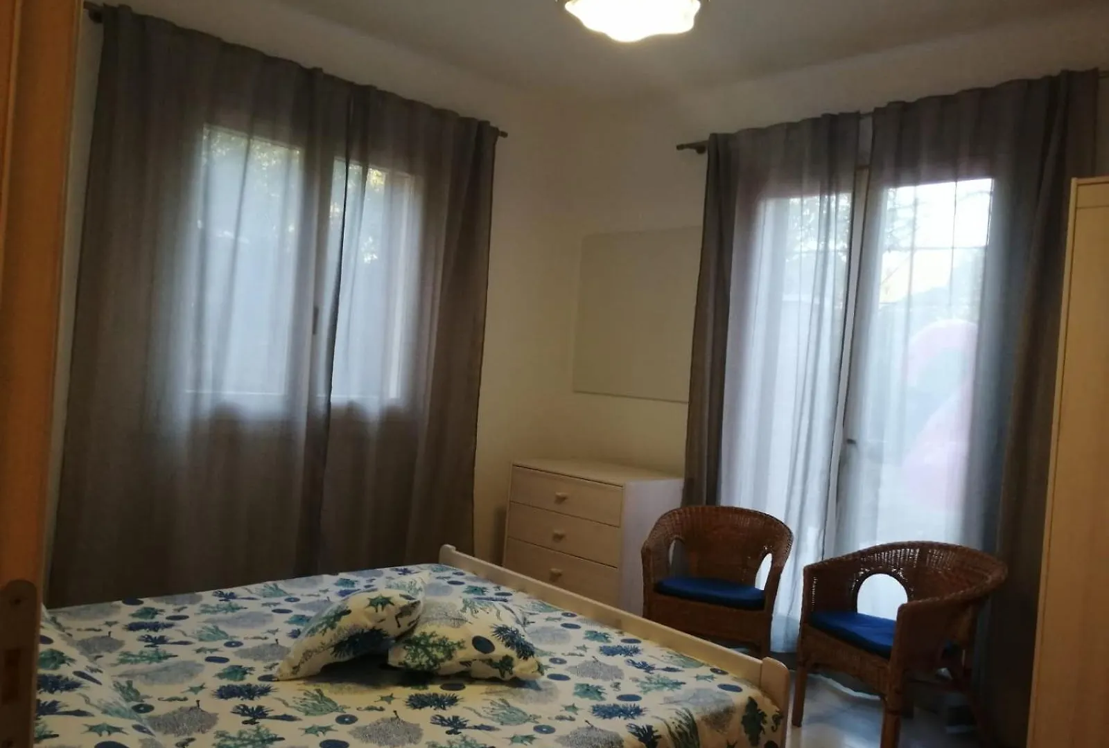 Eli'S Beach House Torre delle Stelle Apartment