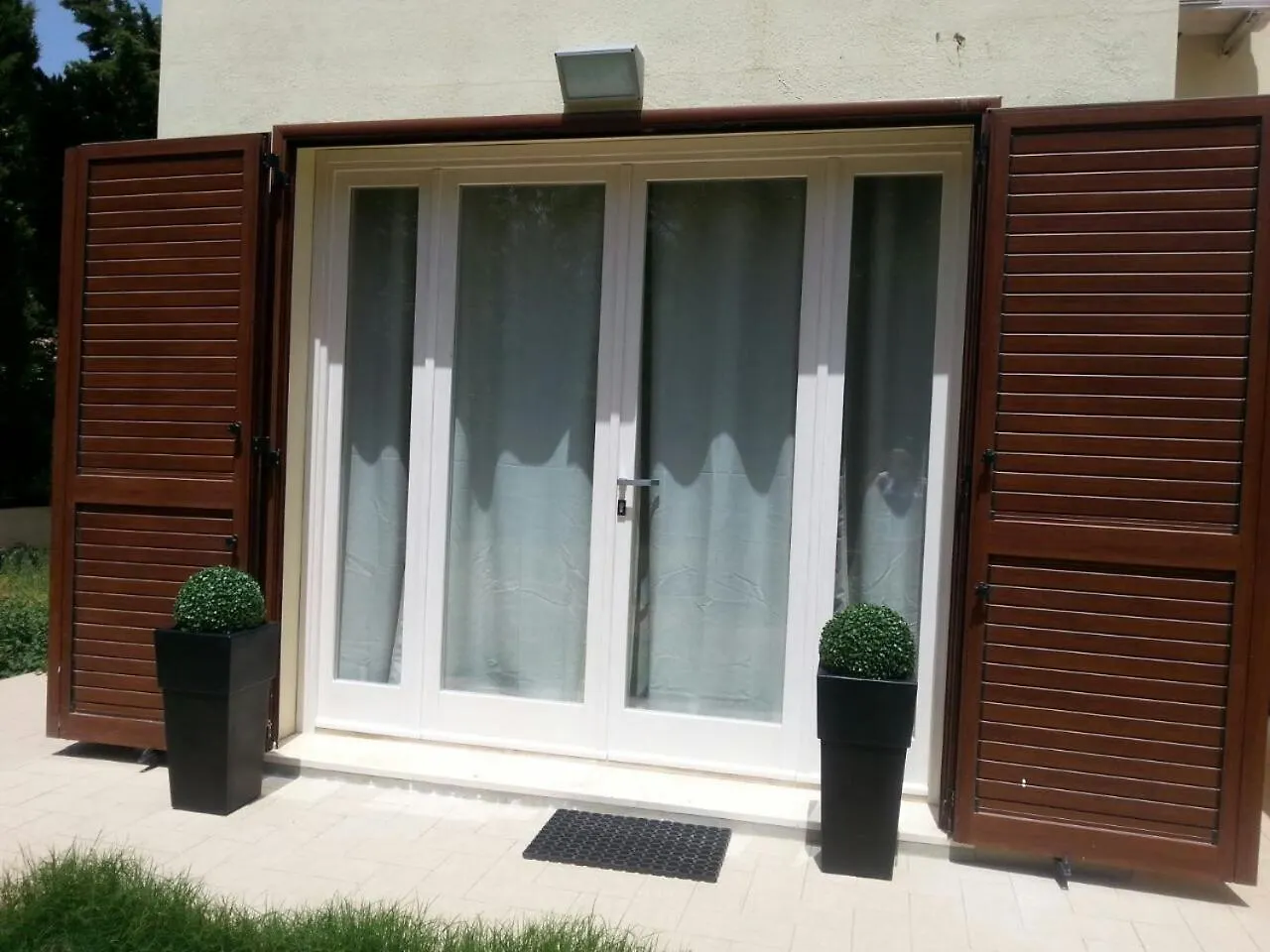 Eli'S Beach House Torre delle Stelle 0*,