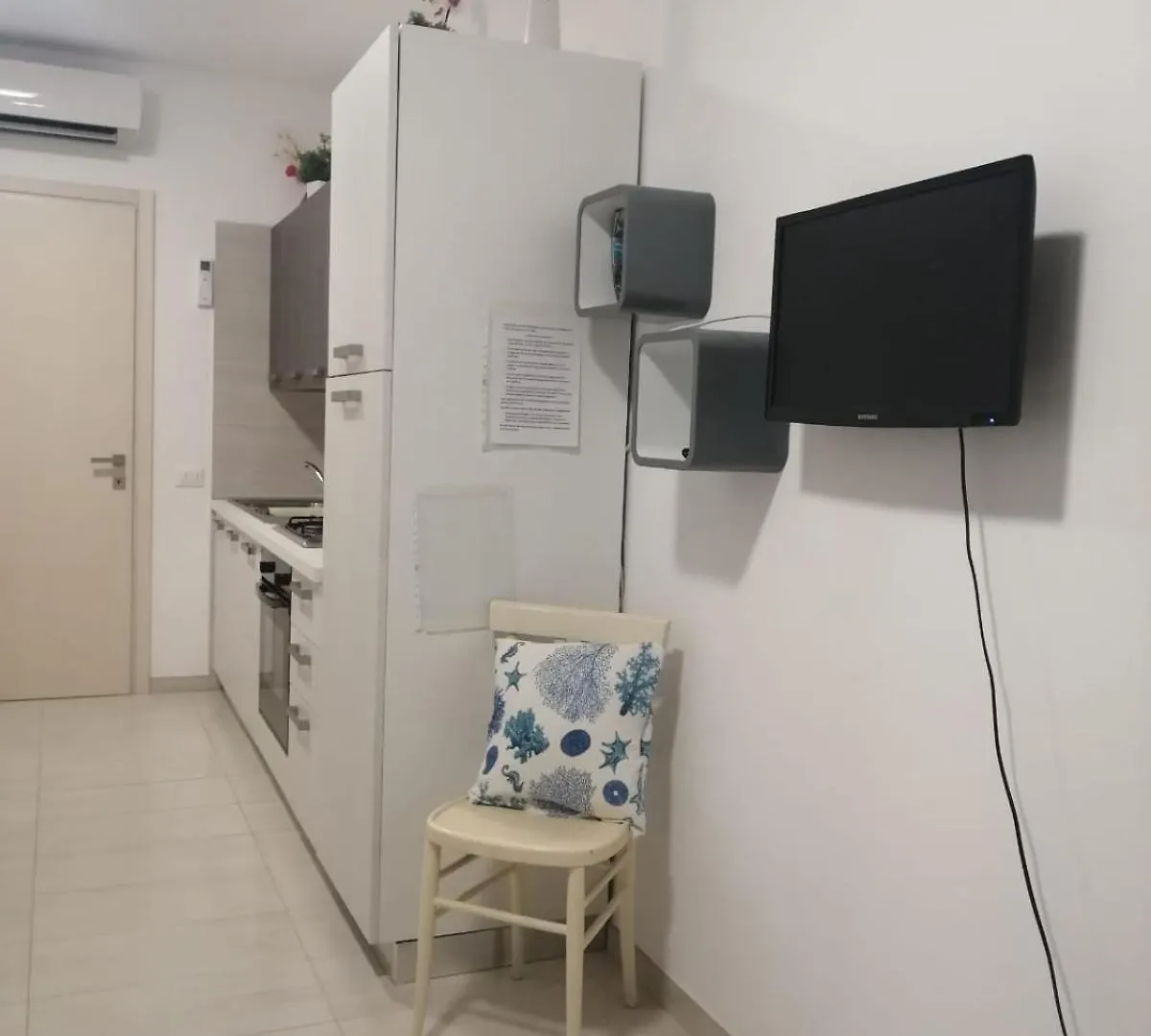 Eli'S Beach House Torre delle Stelle
